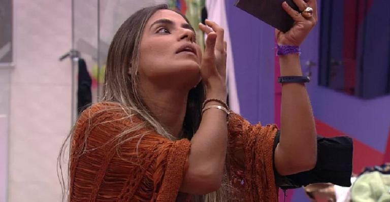 Carolina cita incômodo com soberba de Alberto: ”Vou trollar ele na cozinha”