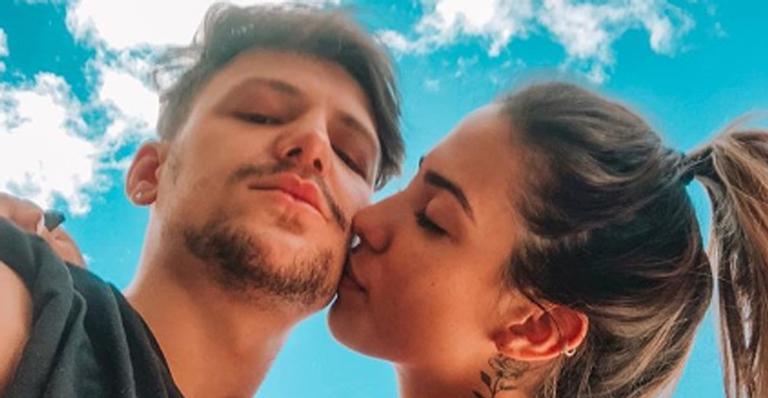 Saulo Poncio mostra ultrassom do filho e revela ansiedade