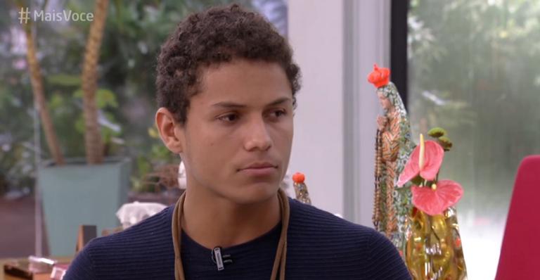 Danrley revela que ouviu comentários racistas dentro da casa do ‘BBB’: ”Carvão”