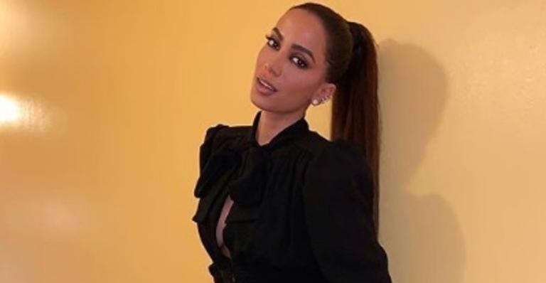 Coincidência fashion! Marina Ruy Barbosa elogia look milionário de Anitta e reconhece uma das peças