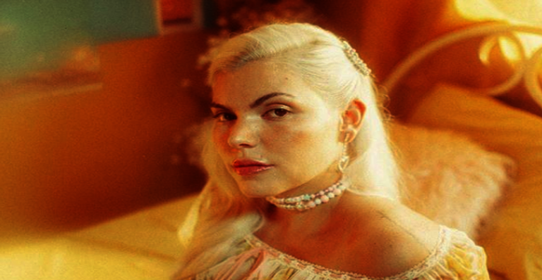 Duda Beat detalha sua vida amorosa em álbum que a fez descobrir o amor próprio