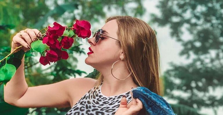 Patrícia Leitte se declara para companheiro ao mostrar detalhes de sua viagem: ”Meu príncipe”