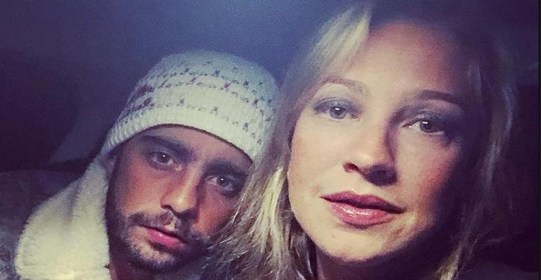 Luana Piovani se declara para Pedro Scooby com foto bem ousada: ”Totalmente nu”
