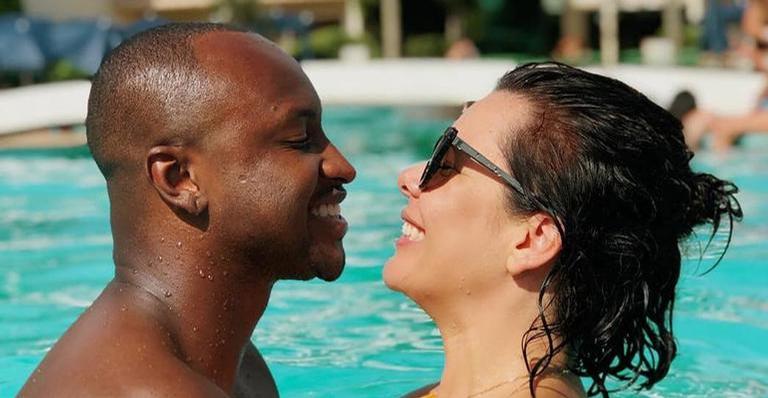 Fernanda Souza ensina habilidade especial para Thiaguinho: ”Aprendeu direitinho com a professora”