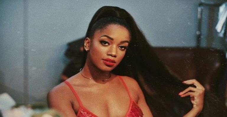 ‘Só Toca Top’, ‘Música Boa’ e Lollapalooza, IZA celebra auge da carreira: ”Lisonjeada”