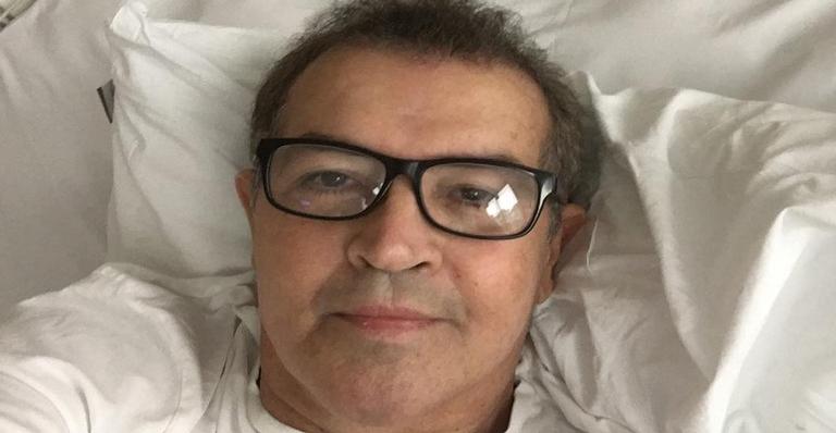 Beto Barbosa se emociona ao retomar agenda de apresentações após se curar do câncer