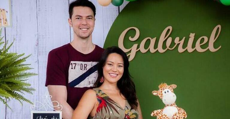 Geovanna Tominaga realiza seu chá de bebê e celebra a espera de Gabriel