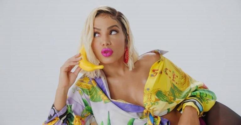 Impaciente, Anitta manda recado para fãs que tentarem vazar o seu novo álbum: ”Ameaça”