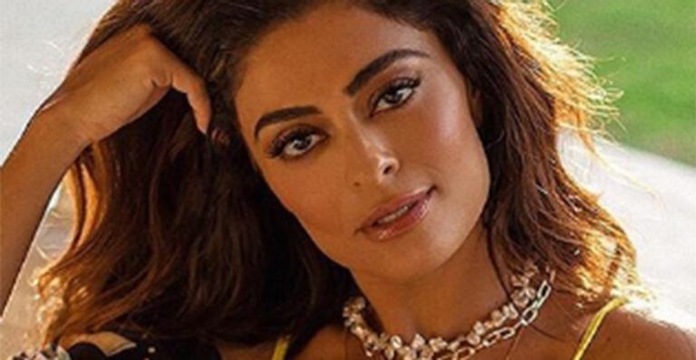 Juliana Paes surge deslumbrante usando um biquíni asa delta ousado