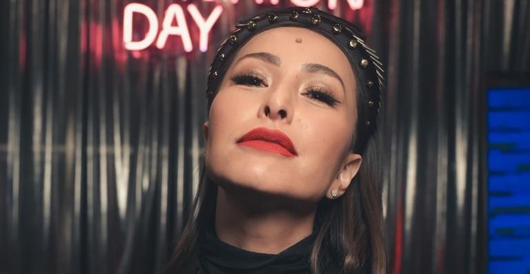 Sabrina Sato e Isabella Fiorentino surpreendem ao usarem look com lingerie à mostra