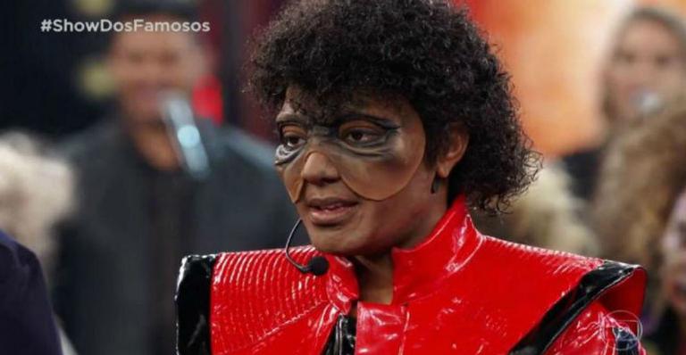 Mãe de Ludmilla se orgulha da filha caracterizada de Michael Jackson e rebate críticas