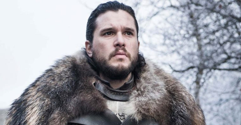Truque em ‘Game Of Thrones’: Kit Harrington usou salto alto durante TODAS as gravações