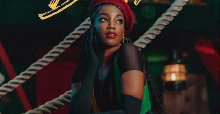 Se joga nessa ‘Brisa’! IZA lança videoclipe de novo single todo trabalhado na vibe tropical