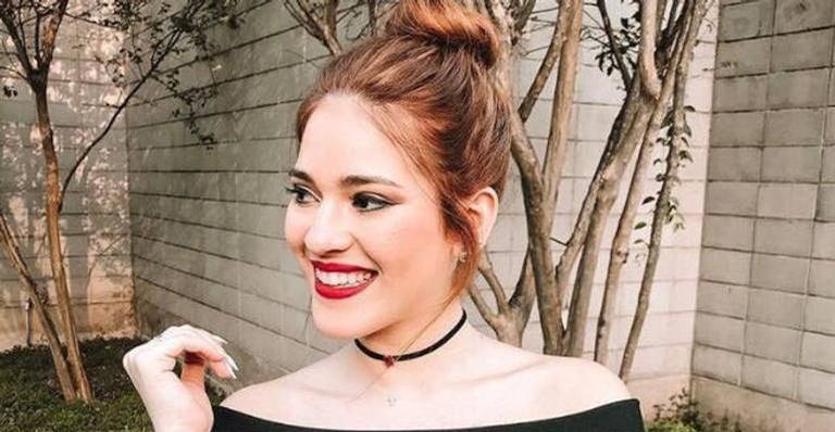 Ana Clara, ex-BBB, viaja para Paris e demonstra toda empolgação: ”Tô mais feliz que feliz”