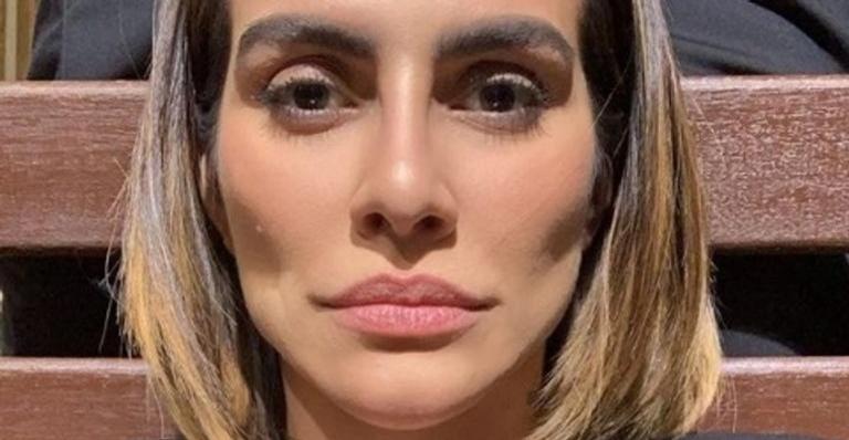 Cleo Pires surge com look exótico e fãs criticam boca da atriz