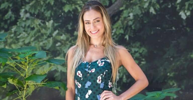 Após vencer o ”BBB 19”, Paula aparece em clique sensual e recebe elogios dos fãs