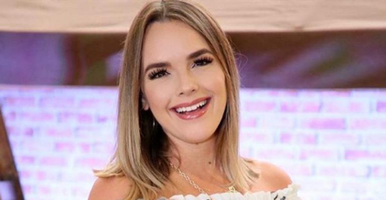 Thaeme Mariôto desabafa após tentativa de parto normal que durou 39 horas