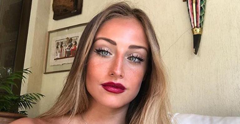 Bruna Griphao ousa em ensaio e quase mostra demais