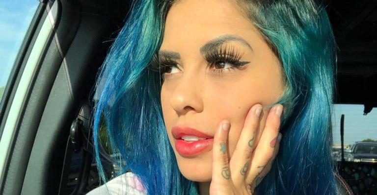 Funkeira, Tati Zaqui, posta foto de lingerie e zoom entrega detalhe curioso