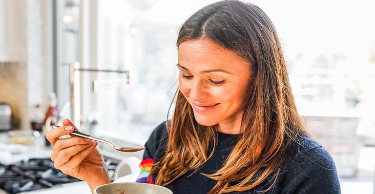 Atriz de ‘De repente 30’ é eleita a mulher mais bonita do mundo, segundo a Revista People