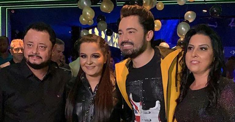 Pais de Maiara pressionam Fernando sobre casamento: ”Não tem pra onde correr”