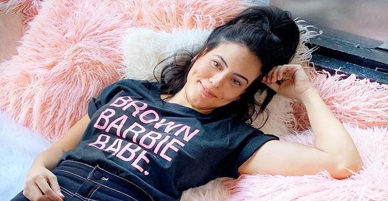 Letícia Lima posta registro sem maquiagem e recebe enxurrada de elogios dos fãs