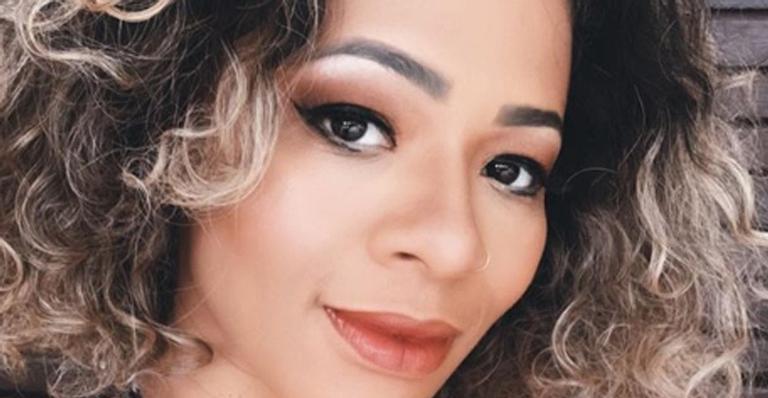 Filha da atriz Juliana Diniz morre após o nascimento: ”Desolados”