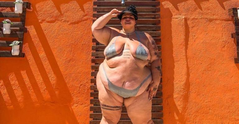 Em vídeo na web, Thaís Carla faz revelação: ”Tô grávida”