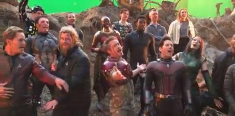 Filme ‘Homem de Ferro’ faz aniversário e Robert Downey Jr. divulga vídeo de atores cantando parabéns