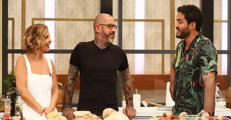 Apresentadora dá comida estragada para jurado do MasterChef e caí na gargalhada