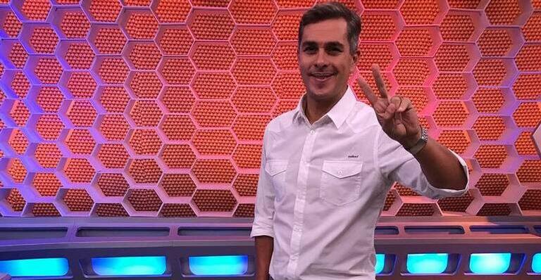 Ivan Moré chora ao deixar apresentação do ‘Globo Esporte’