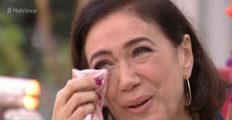Lilia Cabral chora ao relembrar gravidez da filha no ‘Mais Você’