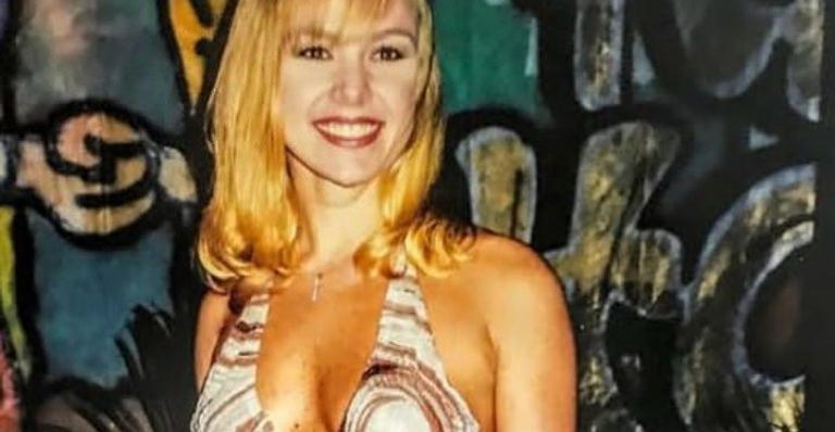 Após polêmica, Ex-paquita dá a volta por cima e exibe transformação surpreendente