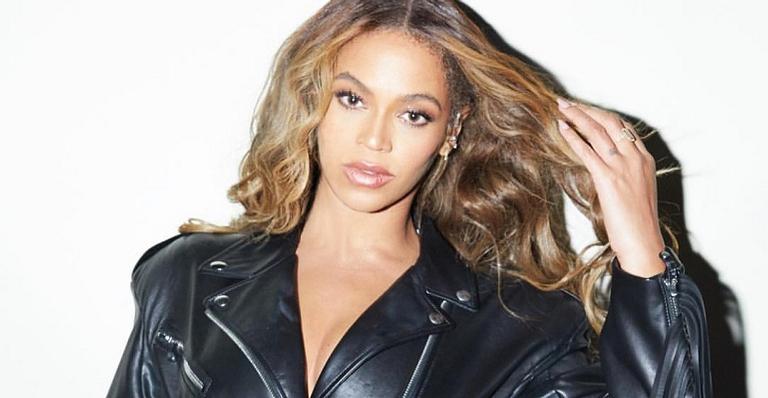 Beyoncé ostenta look de R$15 mil e encanta seguidores com novo visual