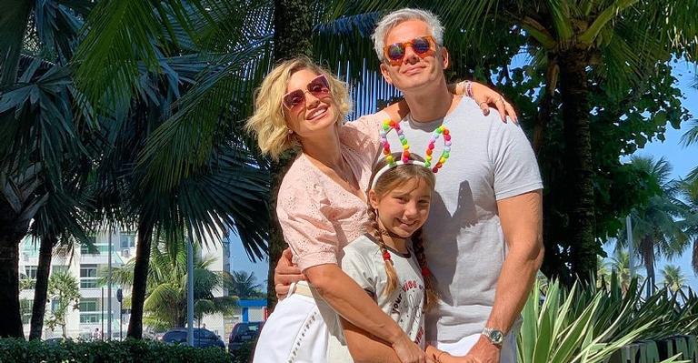 Completando 46 anos, Otaviano Costa ganha declaração de Flávia Alessandra: ”Te amo infinito”