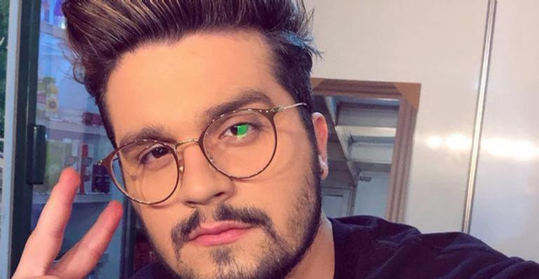 Com clique raríssimo, Luan Santana faz declaração de amor para a mãe