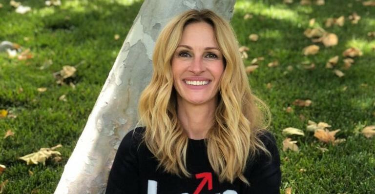 Julia Roberts aparece em foto rara ao lado da família e fãs refletem: “Como eles cresceram”