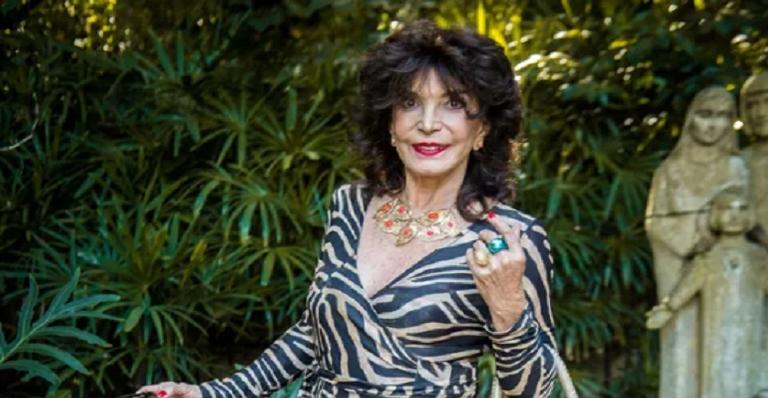 Lady Francisco segue hospitalizada na UTI e familiares comemoram avanços