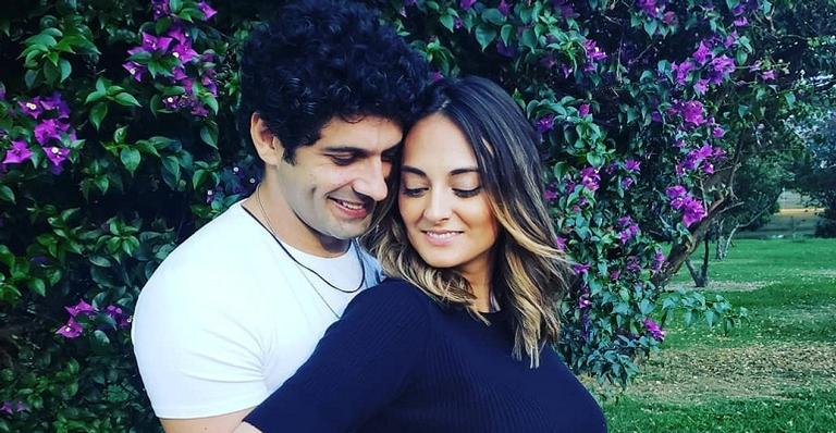 Ator global faz revelação surpreendente ao voltar para as redes sociais: ”Amor maior a caminho”