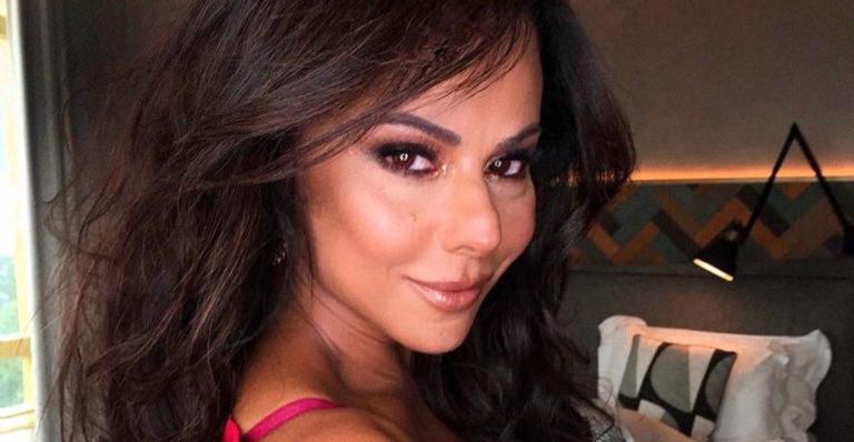 Viviane Araújo relembra fase da vida e fãs comentam: ”Sem lipo, sem nada”