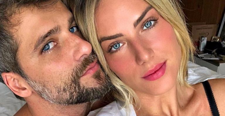 Com o fim da novela, Giovanna Ewbank se declara para Bruno Gagliasso: ”Partiu férias, você merece”