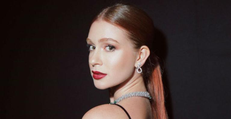 Marina Ruy Barbosa choca ao usar colar avaliado em R$ 3 milhões, em Cannes