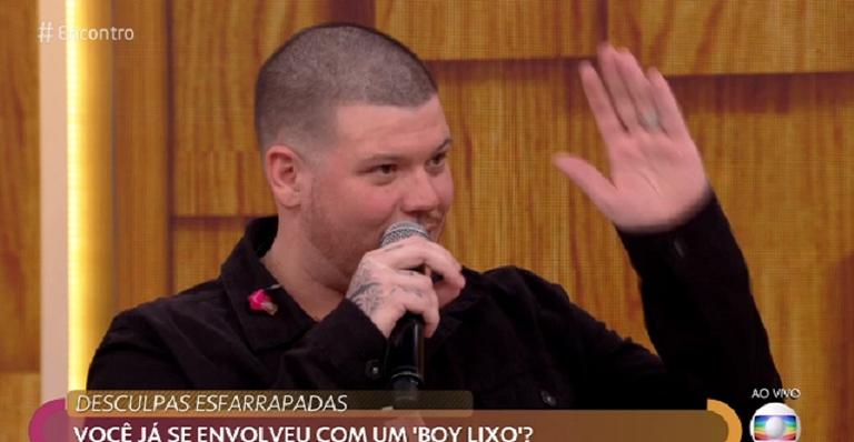 Astro do pagode conta que tinha atitudes de ‘boy lixo’ quando jovem
