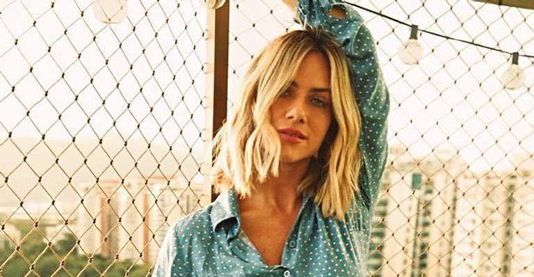 De biquíni, Giovanna Ewbank coloca seios volumosos para jogo e exibe barriga sarada