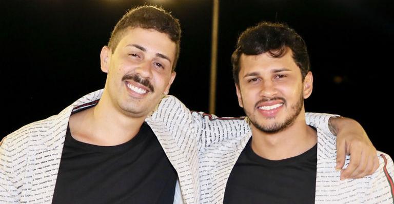 Casamento de Carlinhos Maia reúne famosos como padrinhos em festa luxuosa