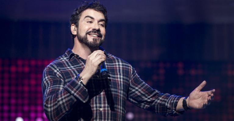 Padre Fábio de Melo compartilha vídeo inusitado nas redes e assusta fãs: ”Que isso?”