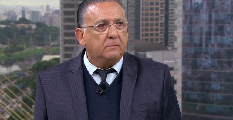 Filho gato de Galvão Bueno se lança como cantor e grava clipe com carrão de R$ 500 mil