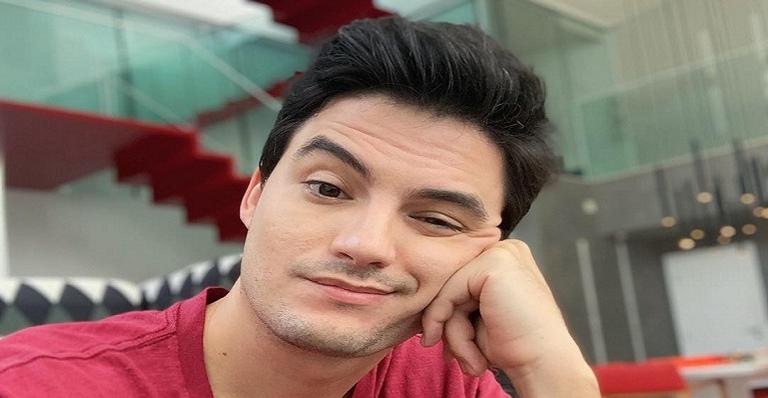 Felipe Neto comenta briga de Whindersson e Carlinhos: ”Espero que ele enfie a porrada”