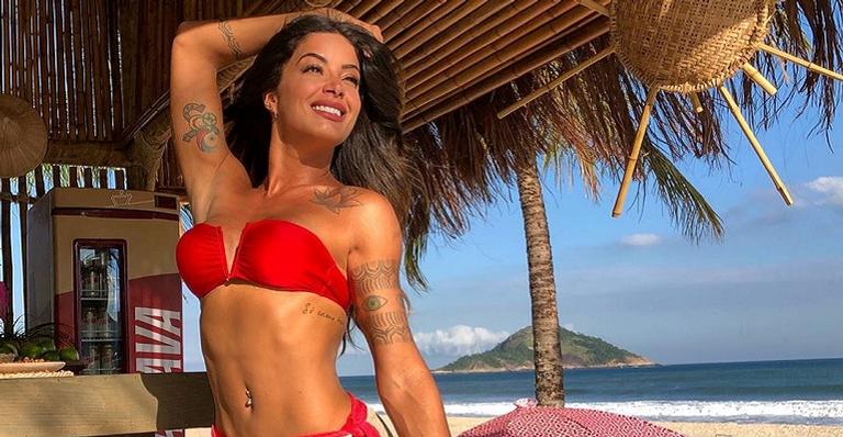 Aline Riscado esclarece polêmicas com Sabrina Sato: ”Apenas assumi uma responsabilidade”