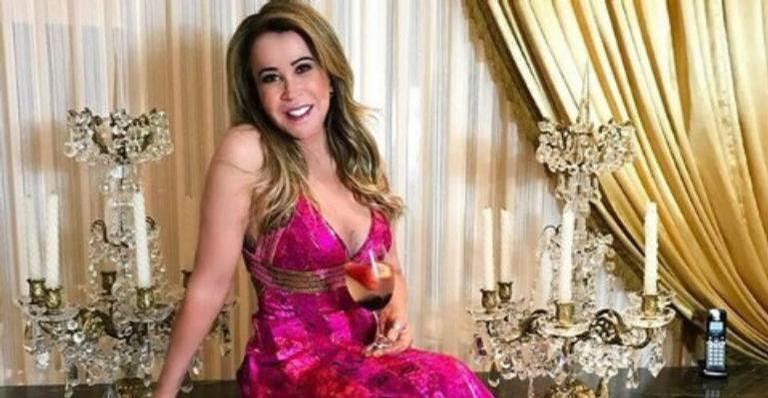 Zilu Camargo abre o jogo e revela se colocou silicone no bumbum